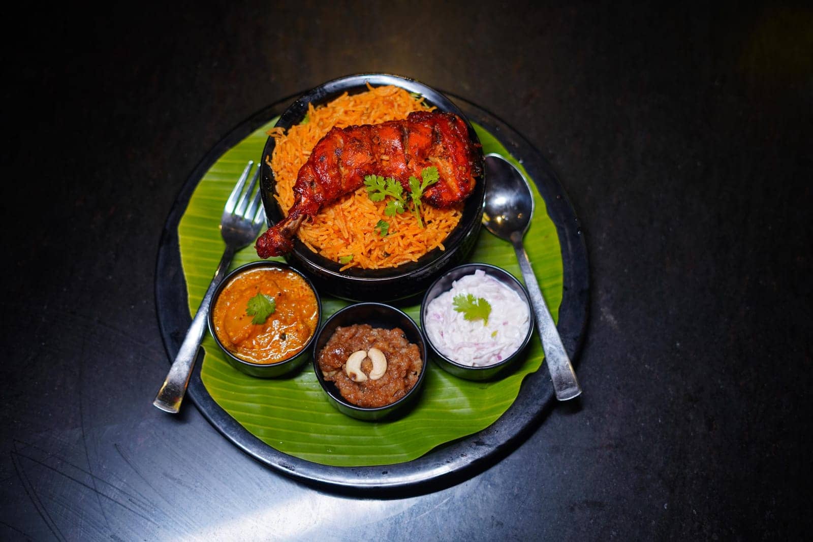 Chicken biriyani with tandoori — Dancing Chef Biriyani, Coimbatore